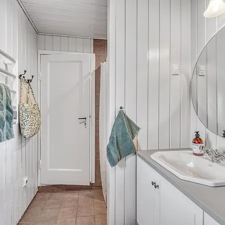 Ferienhaus Sten - 100m From The Sea By Interhome
